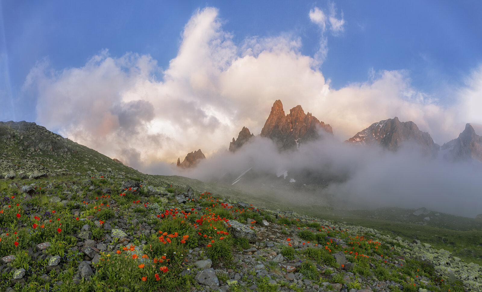 &Amp;Quot;In The Land Of Clouds&Amp;Quot; - Kaçkar