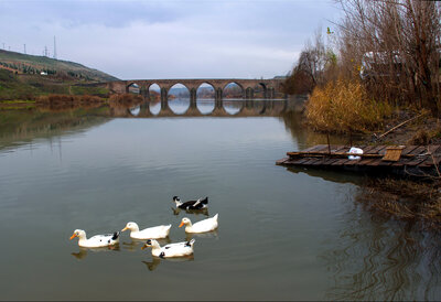 On Gözlü Köprü