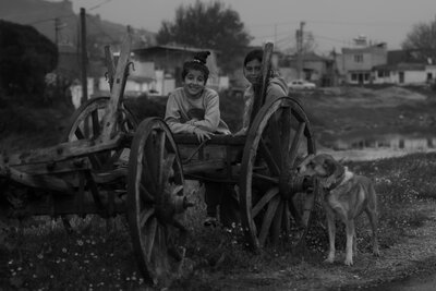 Köylü Kızları