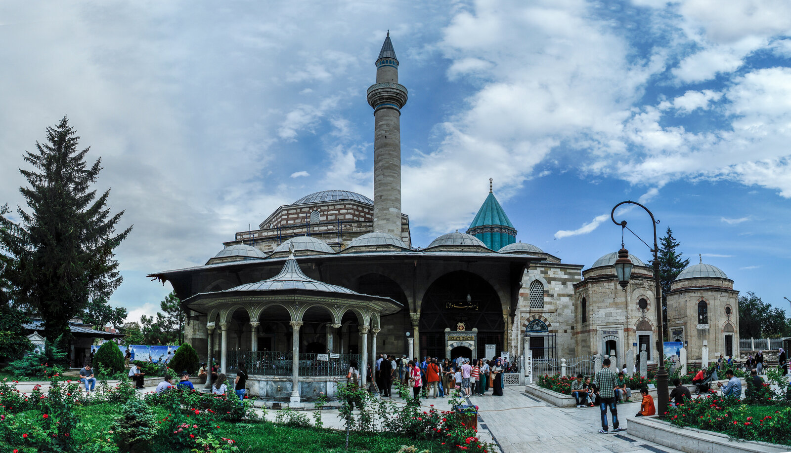 Mevlânâ Celalettin Rumi Camii Ve Müzesi 