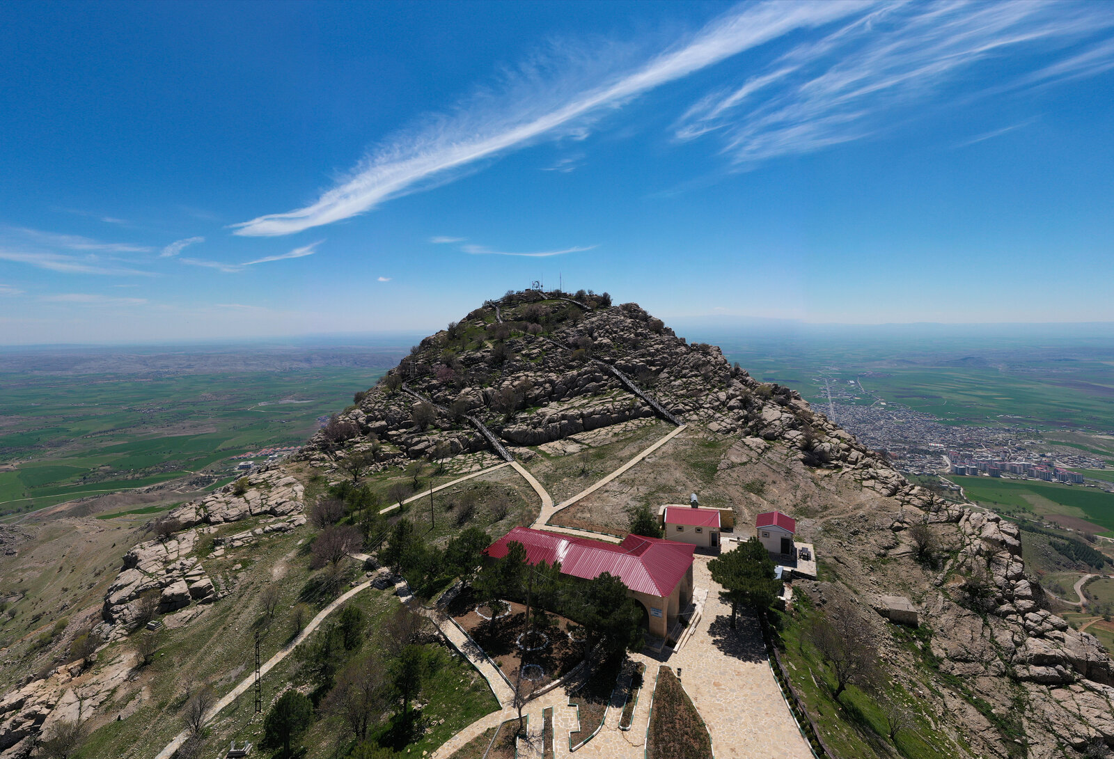 Ergani Makam Dağı