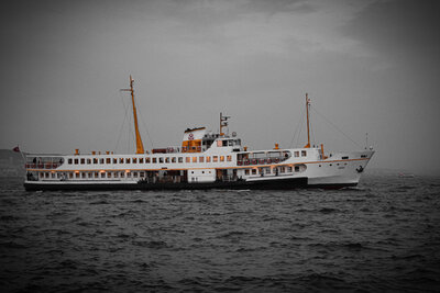 Adalar Feribotu